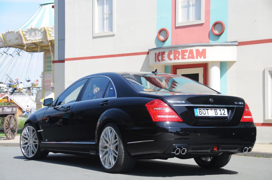  Mercedes-Benz S-Class iBusiness by Brabus 2010 года  (фото 4 из 21)